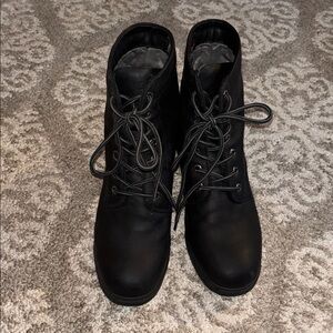 Kodiak Boots Women's Kodiak Waterproof Boot Size 9.5